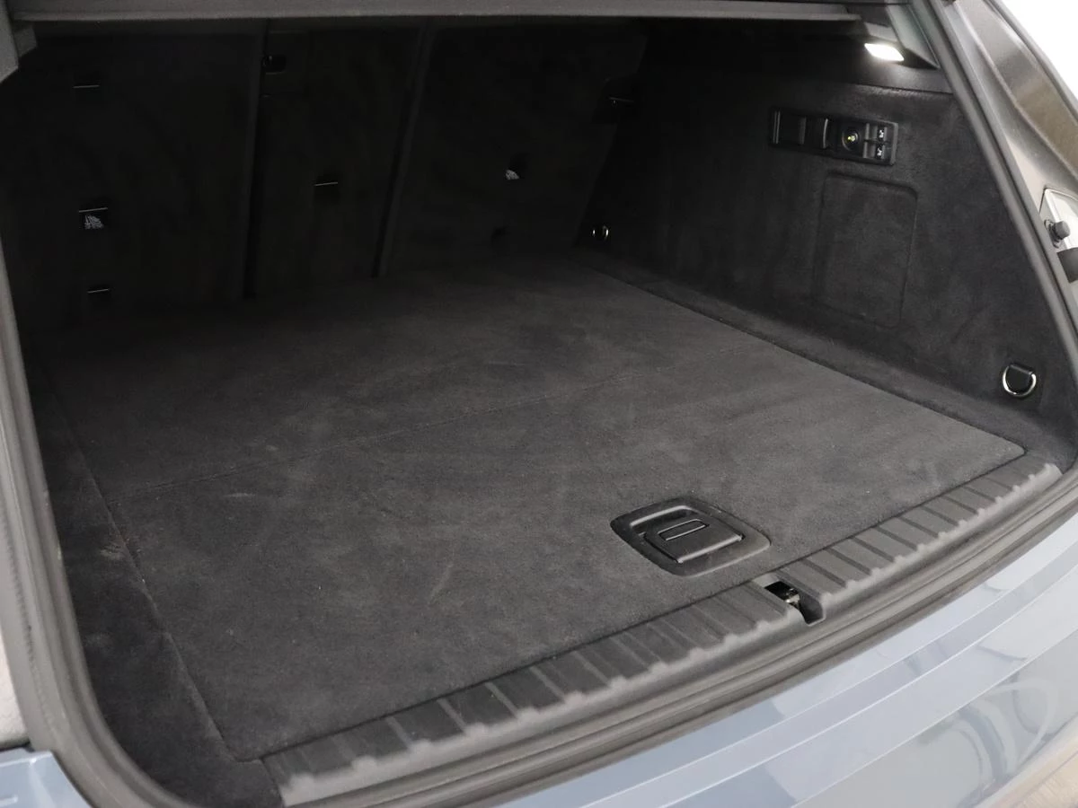 Hoofdafbeelding BMW iX