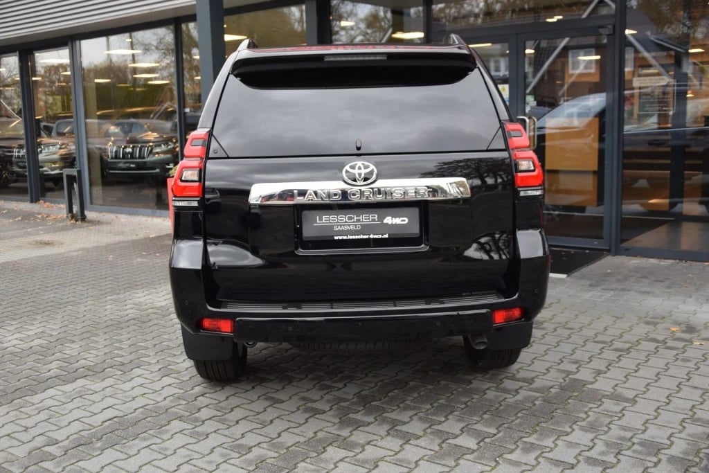 Hoofdafbeelding Toyota Land Cruiser