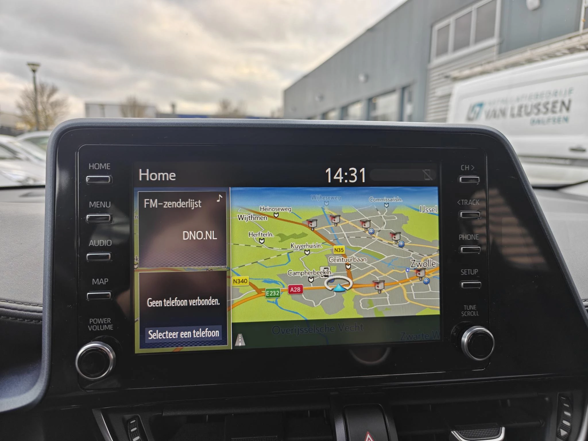 Hoofdafbeelding Toyota C-HR