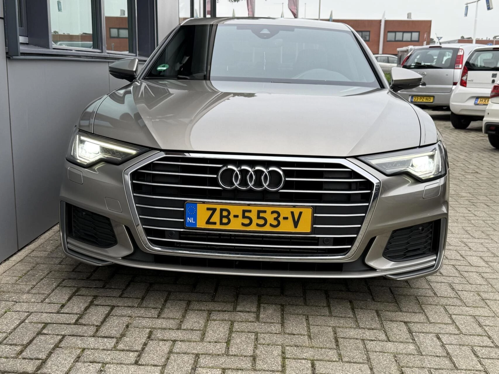Hoofdafbeelding Audi A6