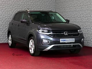 Hoofdafbeelding Volkswagen T-Cross Volkswagen T-Cross 1.5 TSI 150PK STYLE PLUS LMV CARPLAY NAVI VIR.COCKPIT LED CAMERA STOELVERW. ADAP.CRUIS DAB 03/2024 70 BIJNA NIEUWE VOLKSWAGEN'S UIT VOORRAAD LEVERBAAR