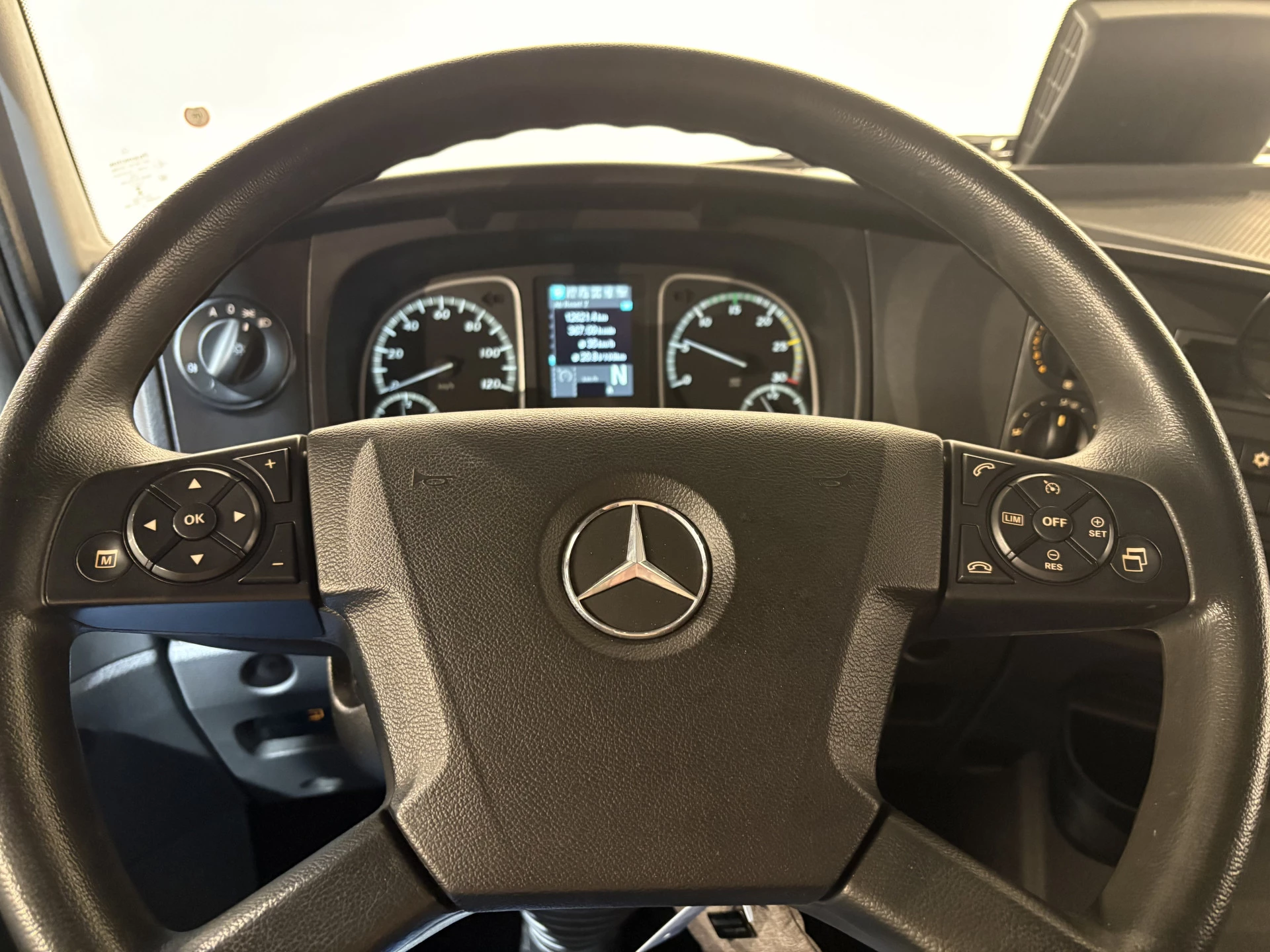 Hoofdafbeelding Mercedes-Benz Atego