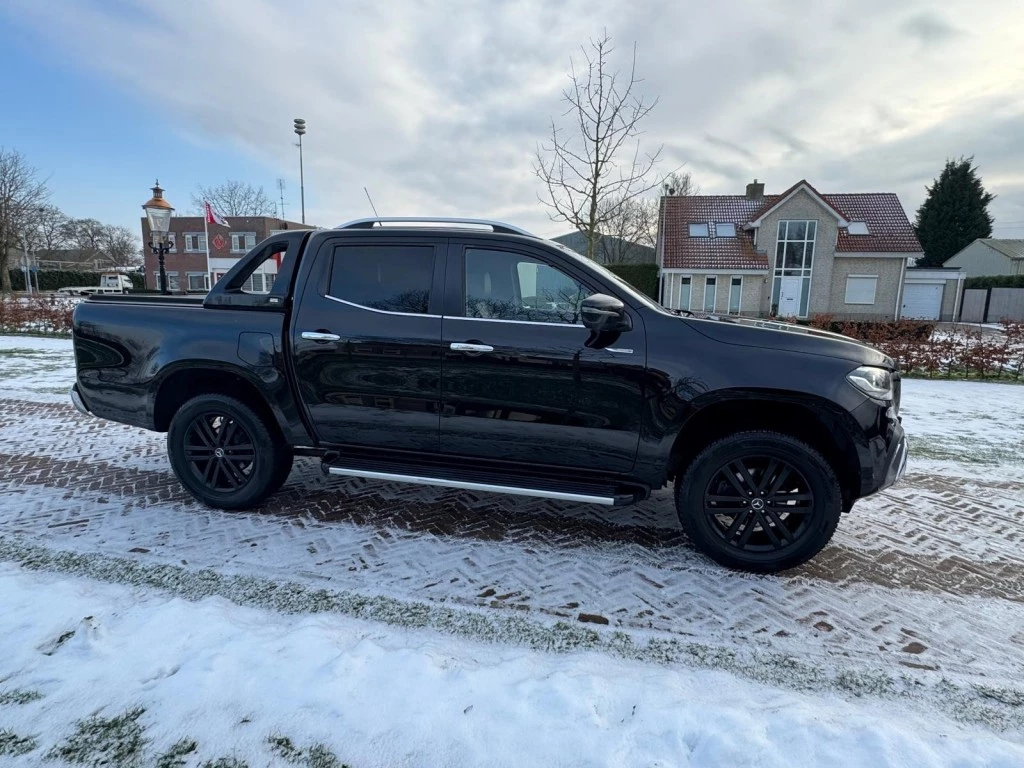 Hoofdafbeelding Mercedes-Benz X-Klasse