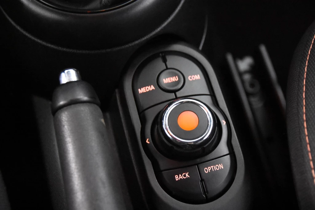 Hoofdafbeelding MINI One