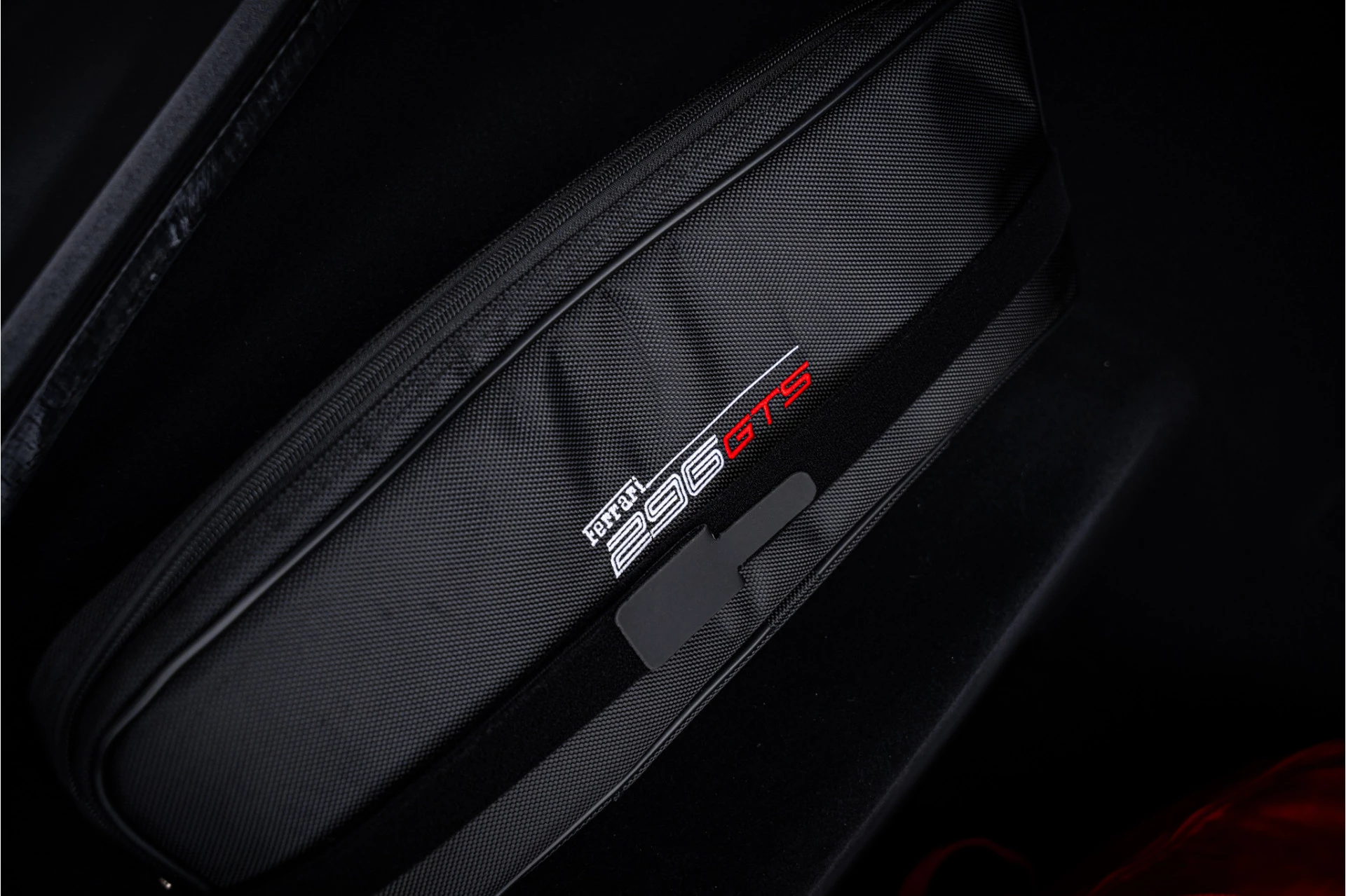 Hoofdafbeelding Ferrari 296