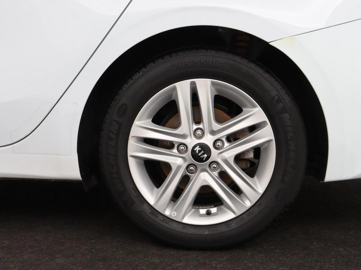 Hoofdafbeelding Kia Ceed