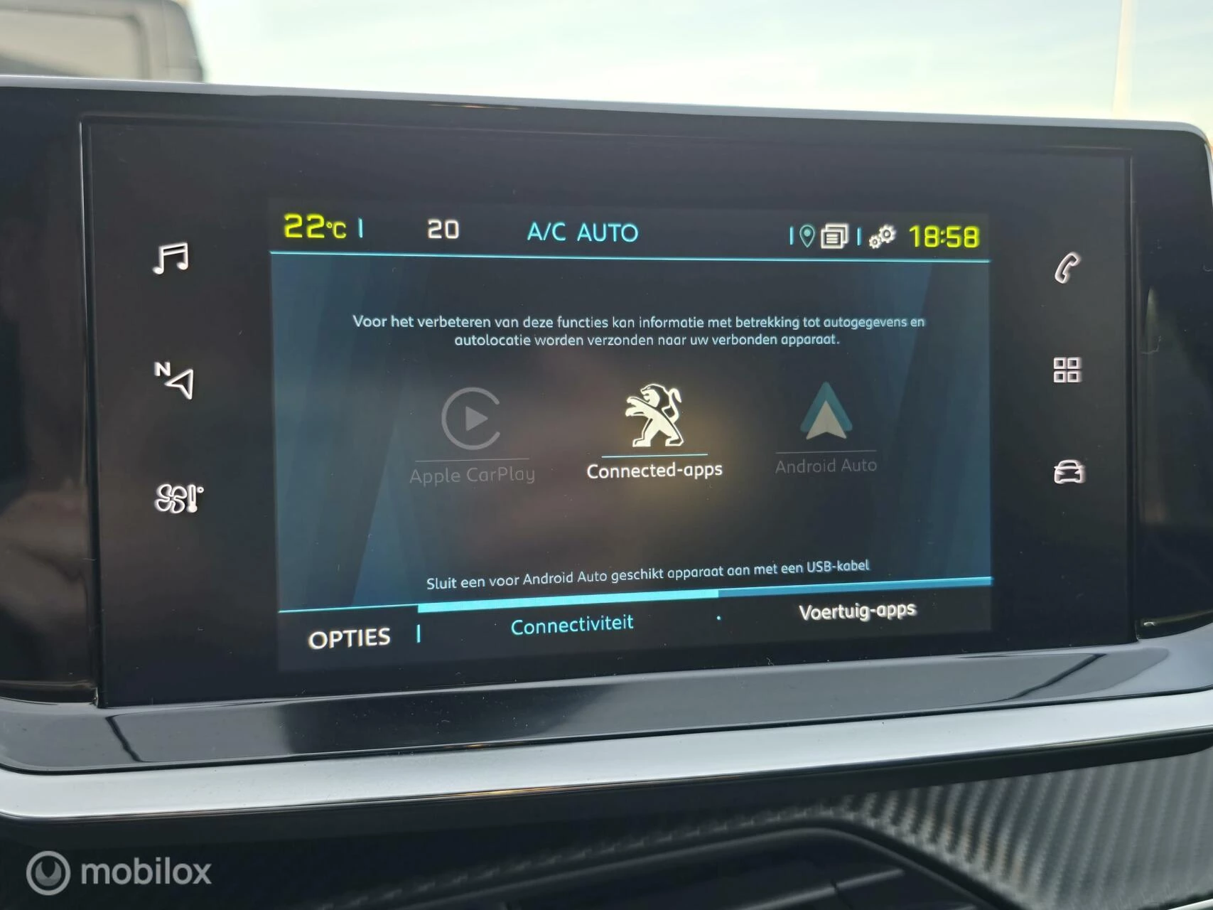 Hoofdafbeelding Peugeot e-208