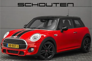 Hoofdafbeelding MINI Cooper MINI Cooper Mini 1.5 Chili JCW Pack LED 17"