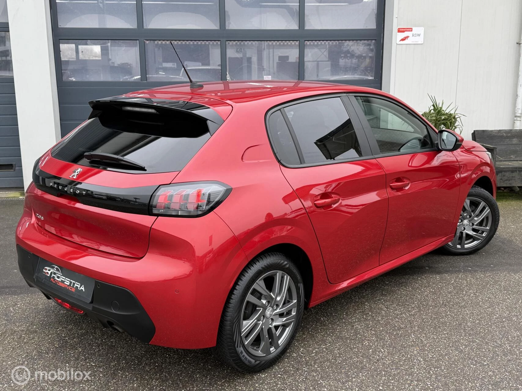 Hoofdafbeelding Peugeot 208