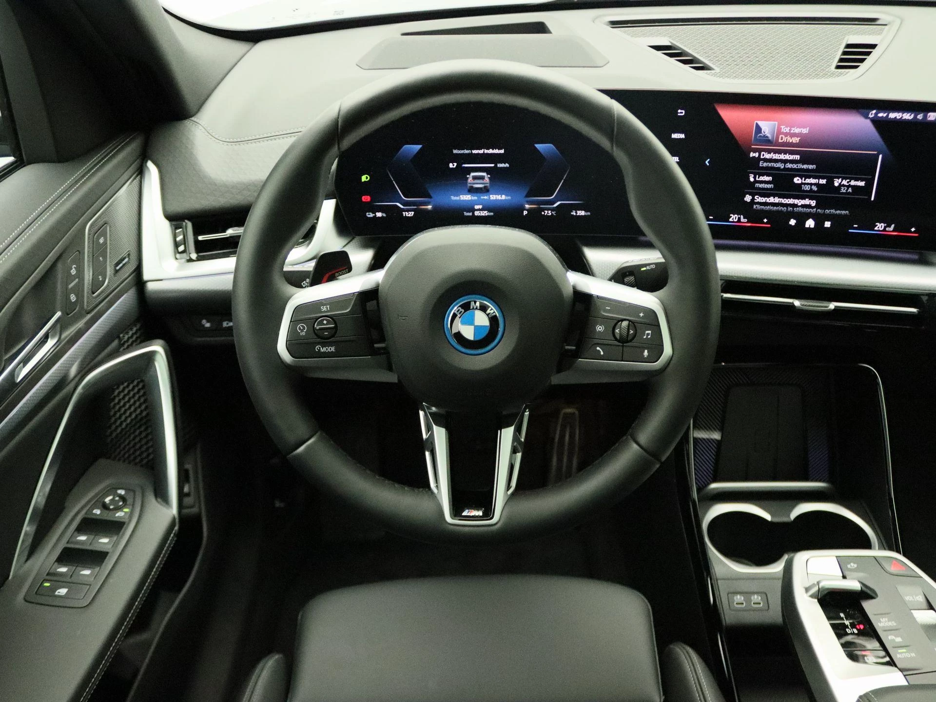 Hoofdafbeelding BMW iX2