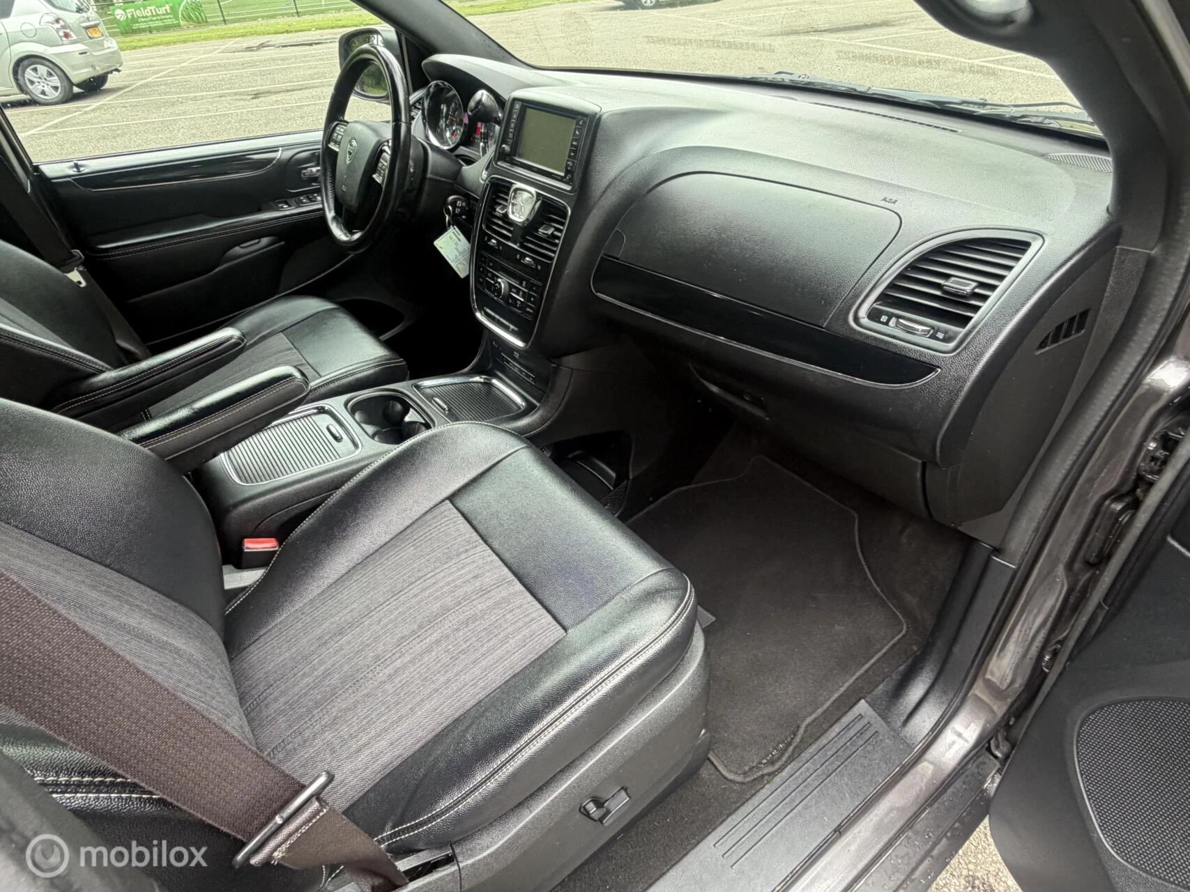 Hoofdafbeelding Lancia Voyager