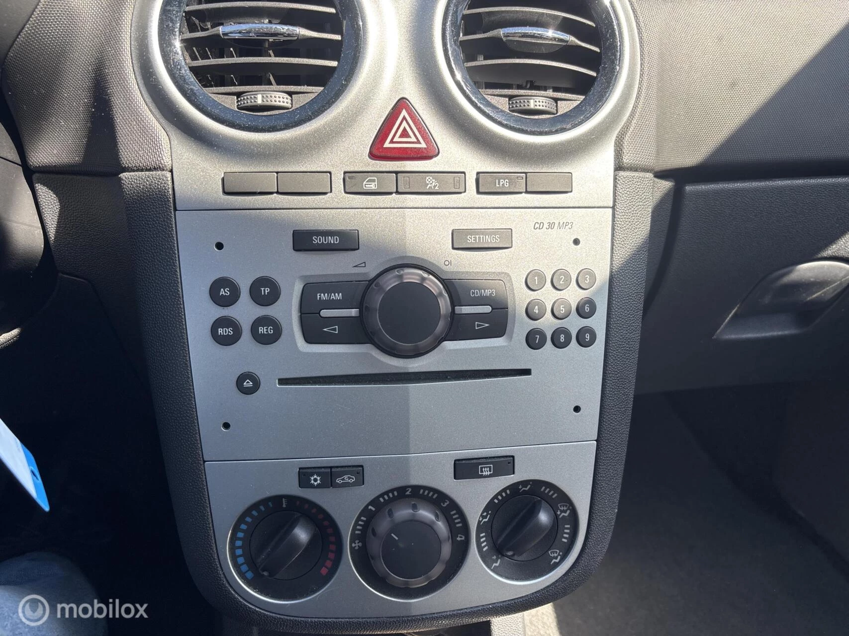 Hoofdafbeelding Opel Corsa