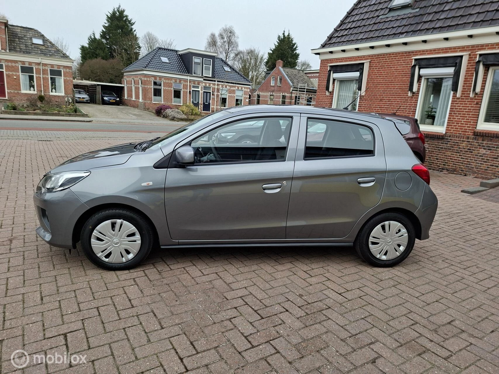 Hoofdafbeelding Mitsubishi Space Star