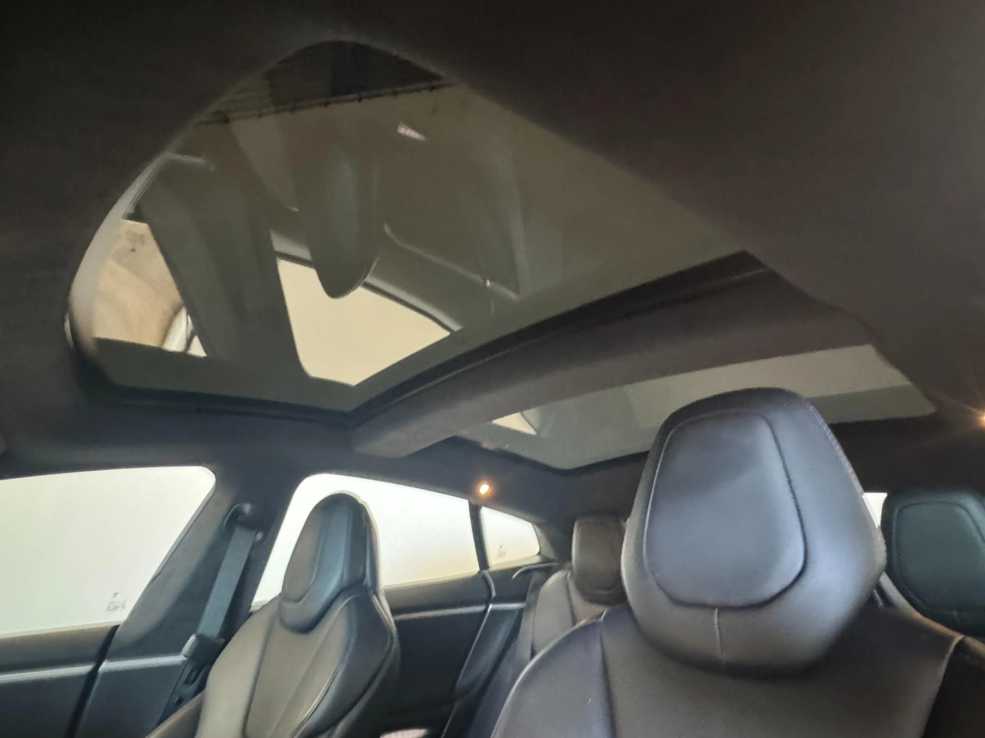 Hoofdafbeelding Tesla Model S