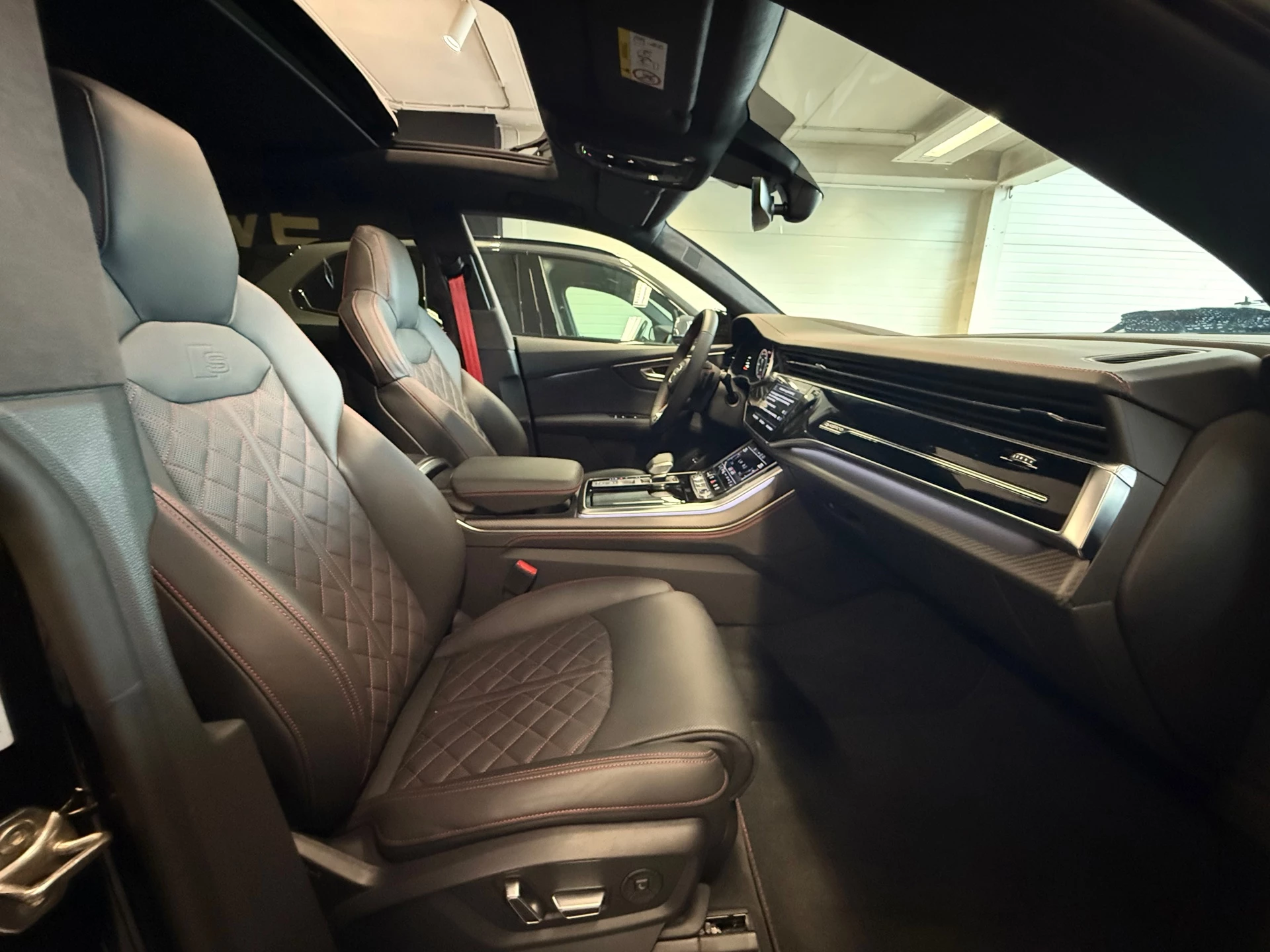 Hoofdafbeelding Audi Q8