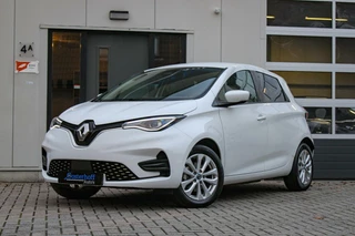 Hoofdafbeelding Renault ZOE Renault Zoe R135 Intens 52 kWh €2000,- subsidie Huuraccu