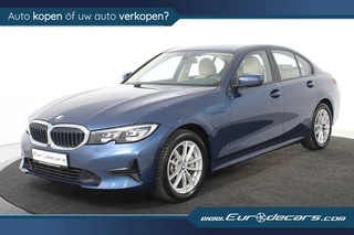 Hoofdafbeelding BMW 3 Serie BMW 3 Serie 330e Business Edition Plus *1ste Eigenaar*Navigatie*Park assist*