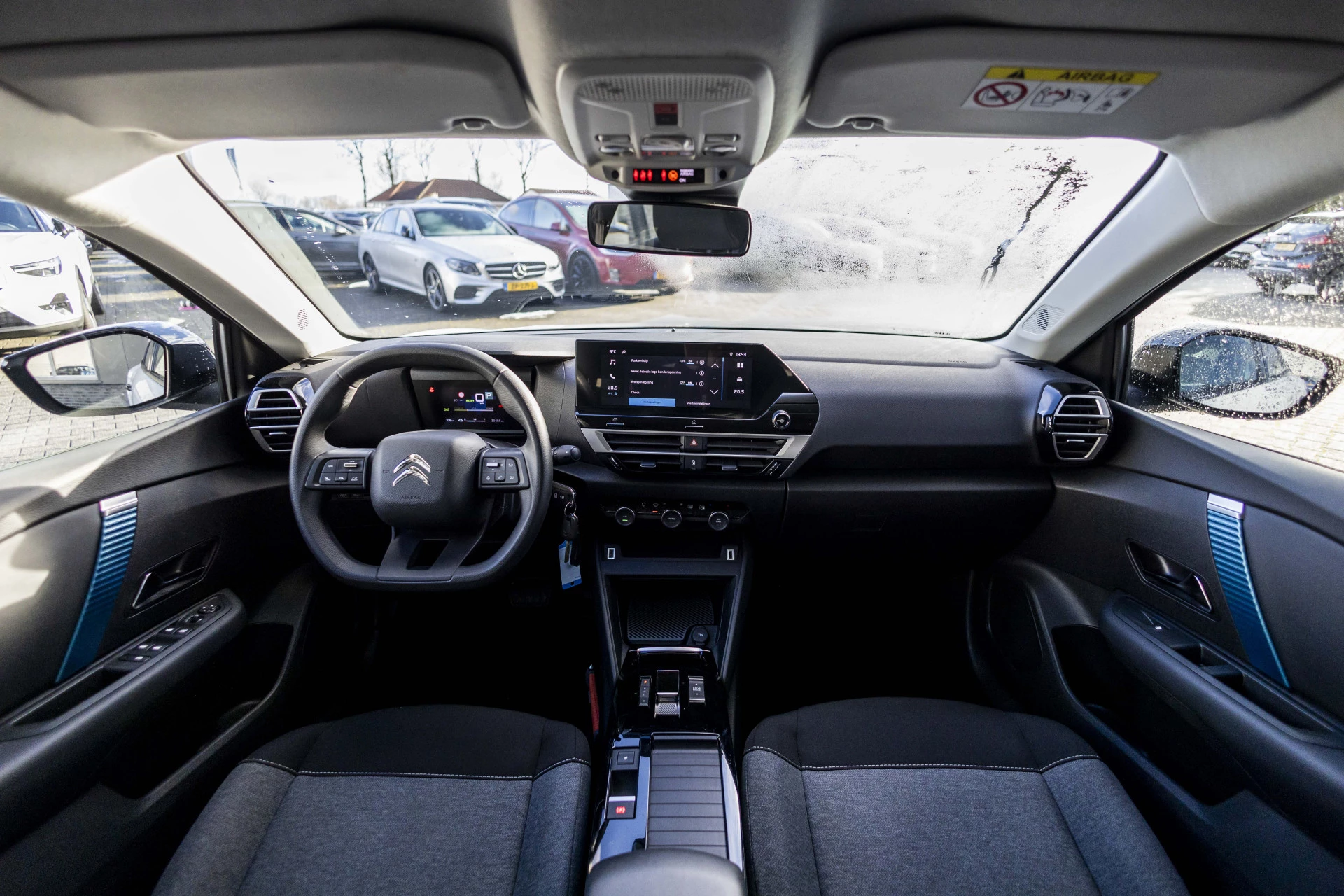 Hoofdafbeelding Citroën ë-C4