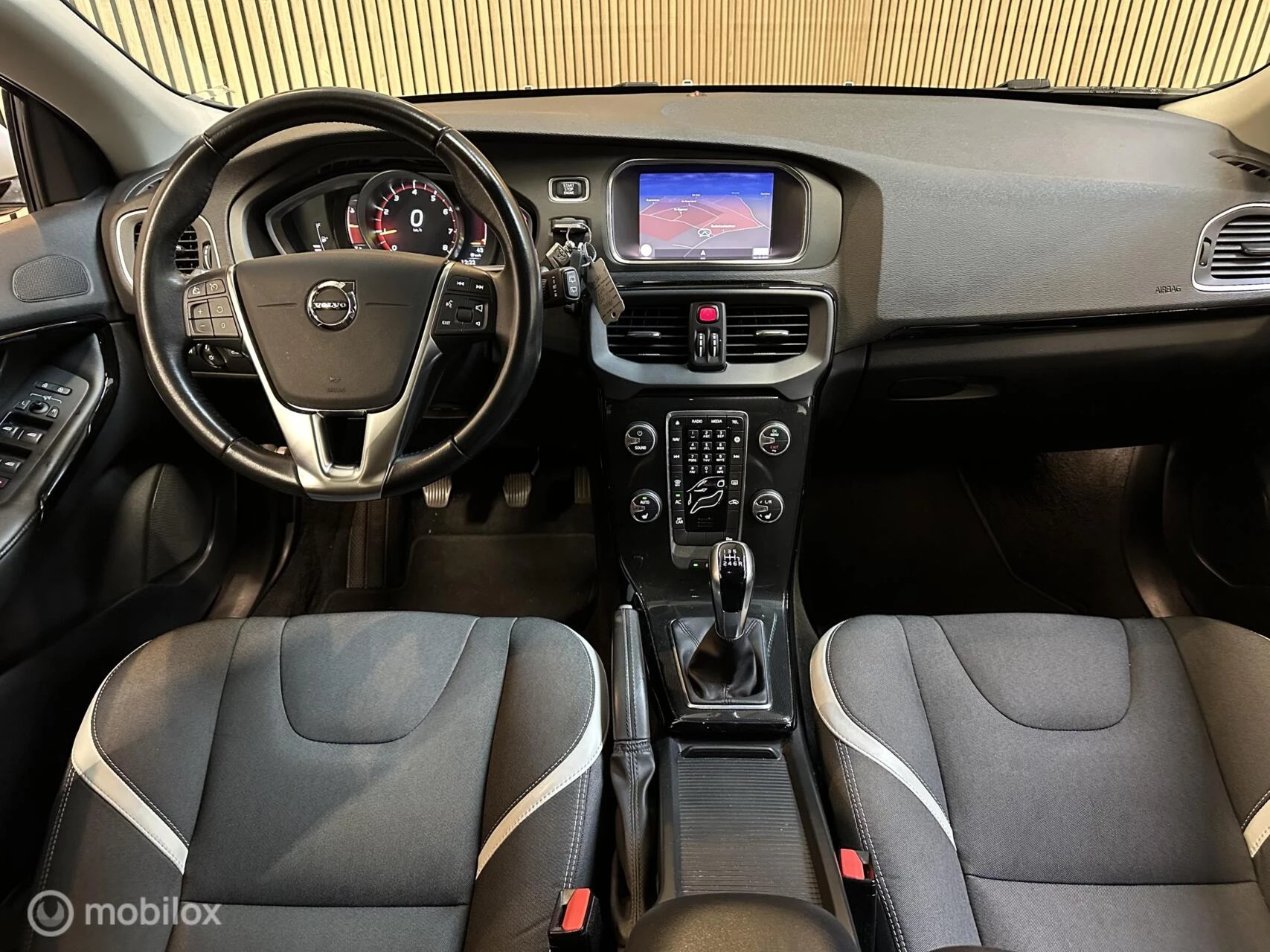 Hoofdafbeelding Volvo V40