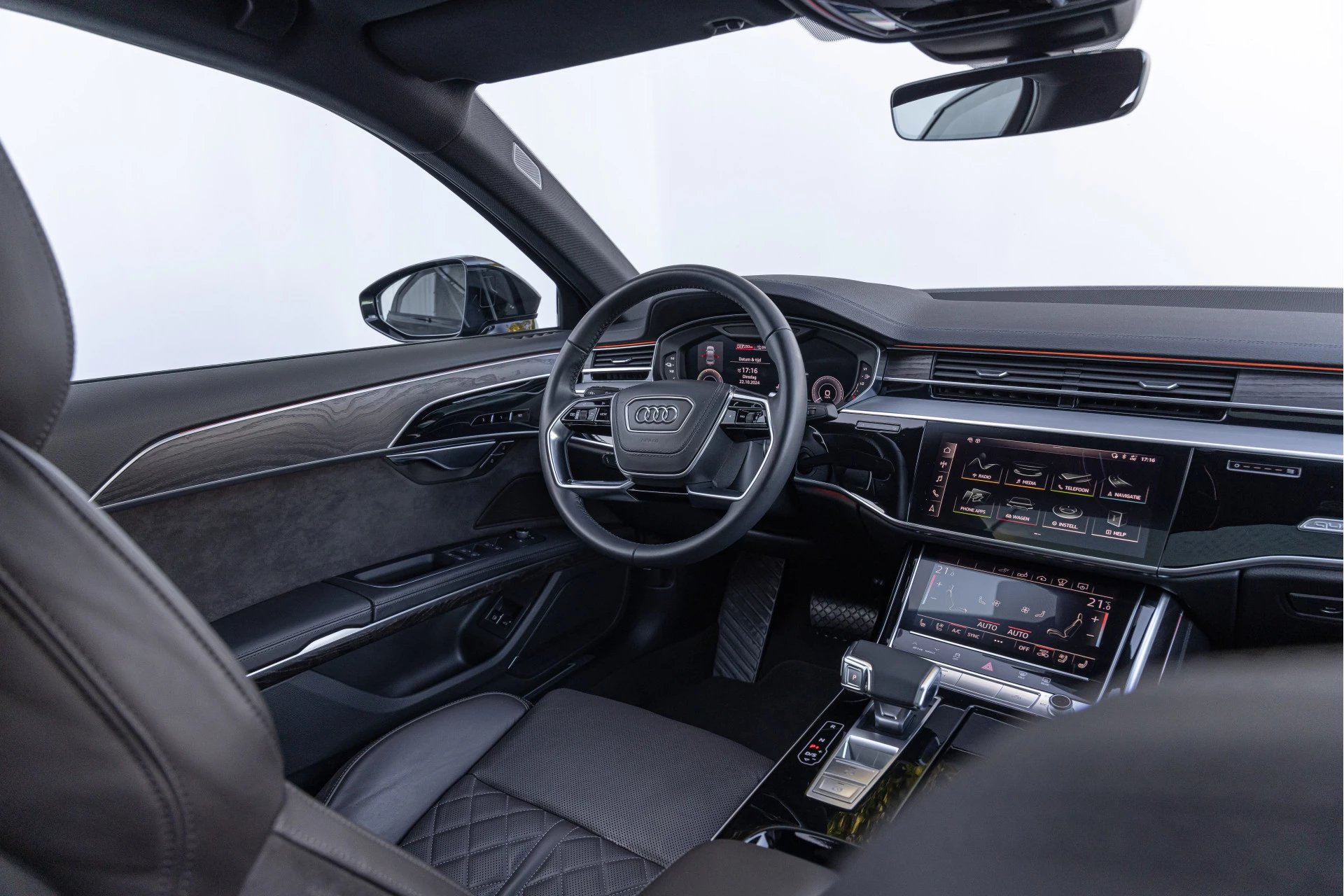 Hoofdafbeelding Audi A8