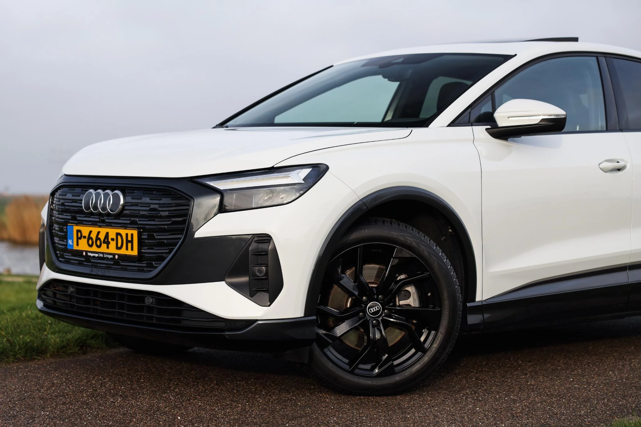 Hoofdafbeelding Audi Q4 e-tron