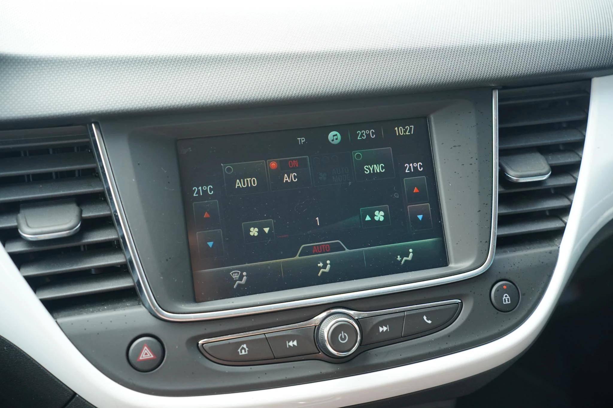 Hoofdafbeelding Opel Crossland X