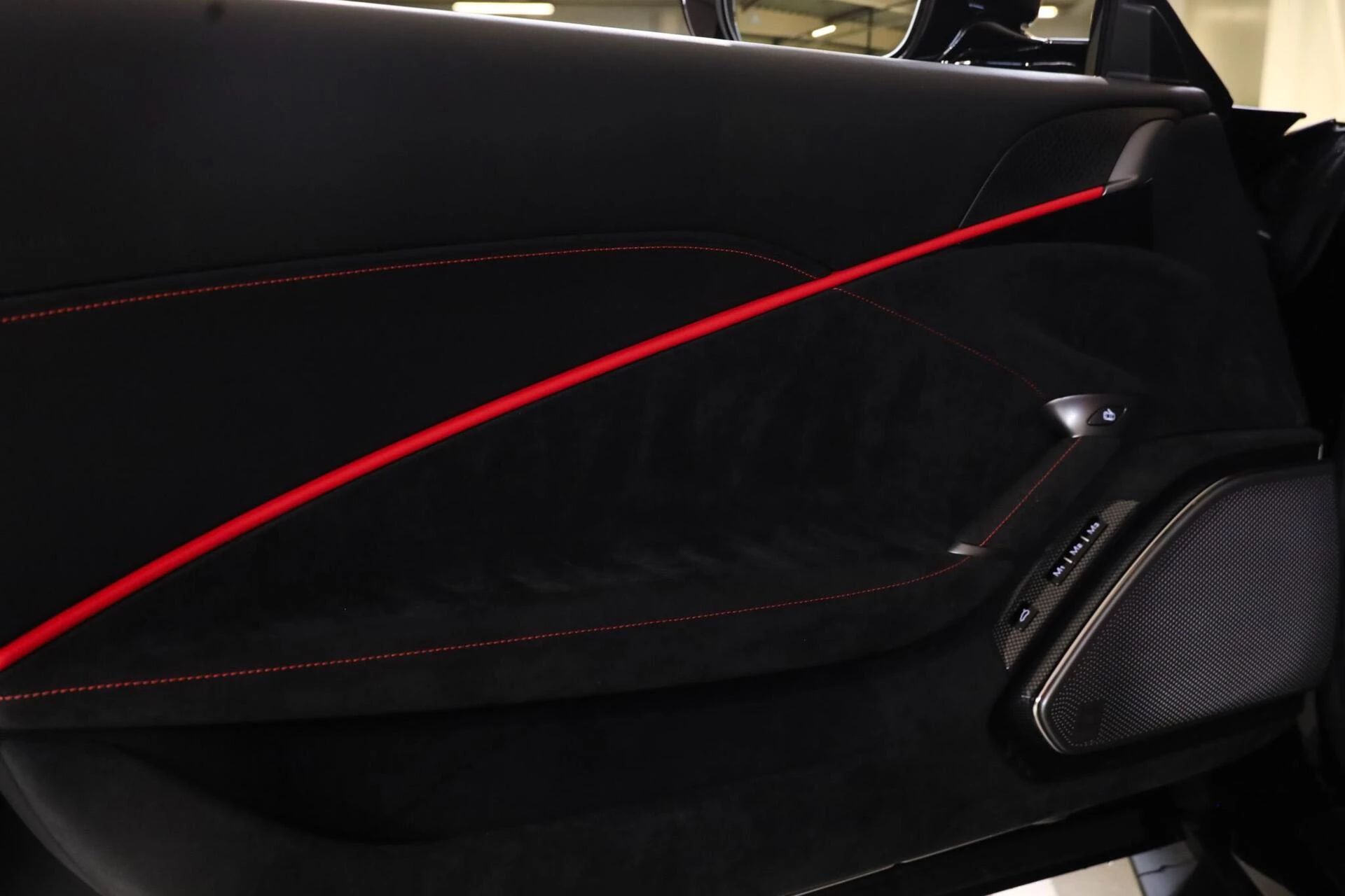 Hoofdafbeelding Ferrari Roma