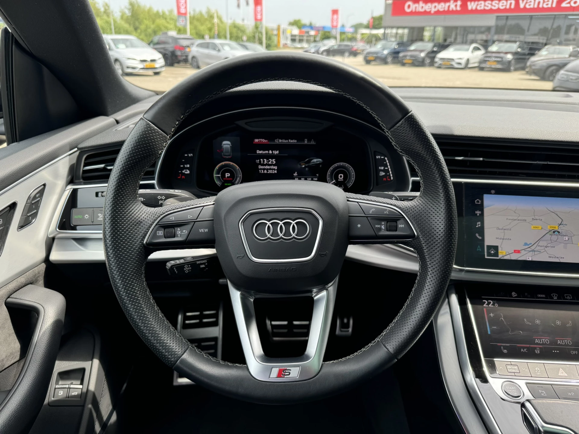 Hoofdafbeelding Audi Q8