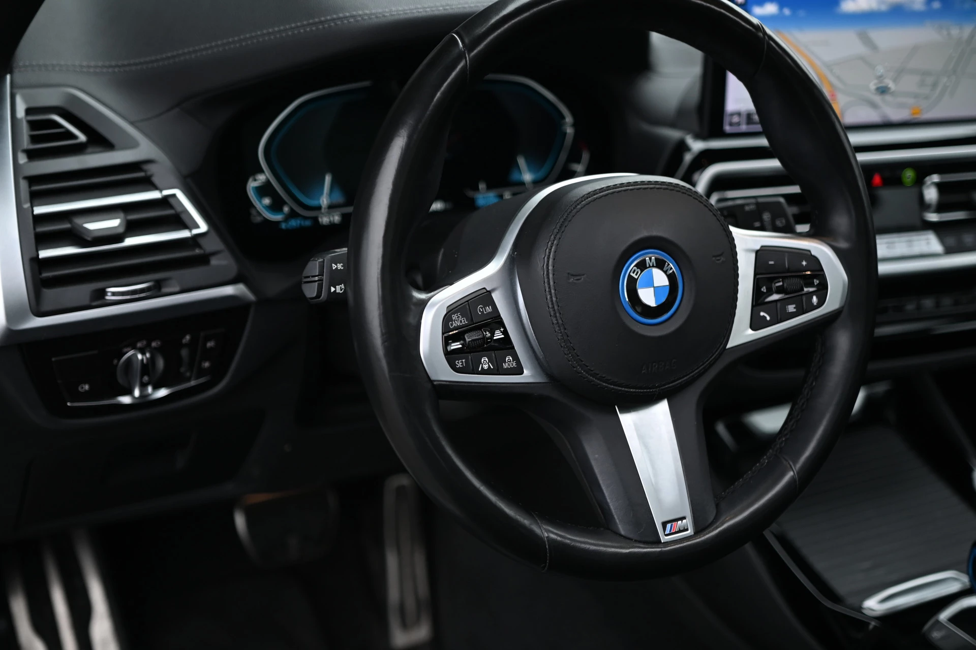 Hoofdafbeelding BMW iX3