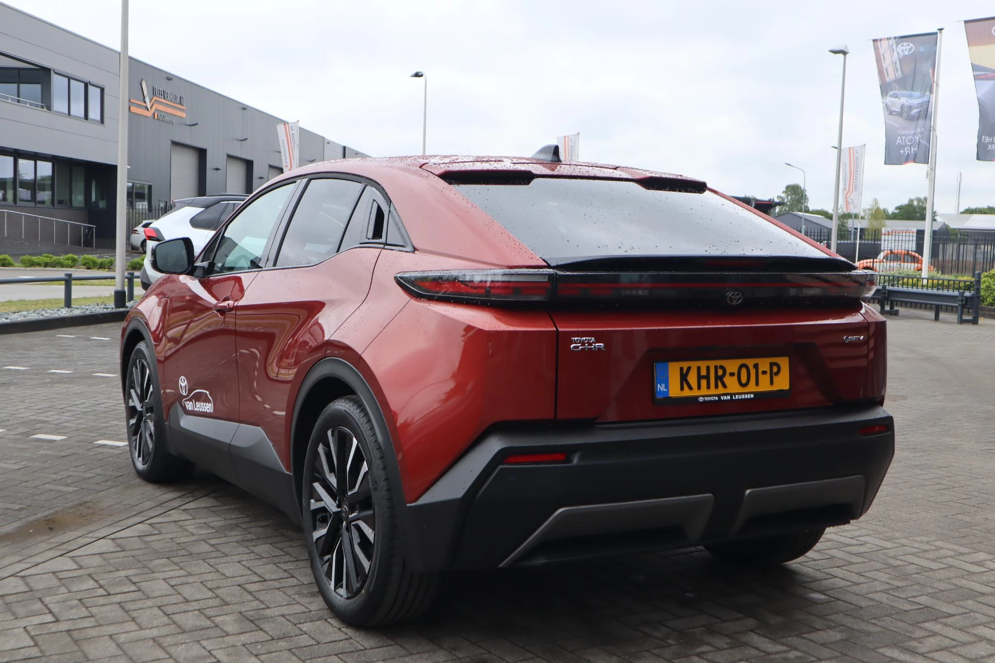 Hoofdafbeelding Toyota C-HR+