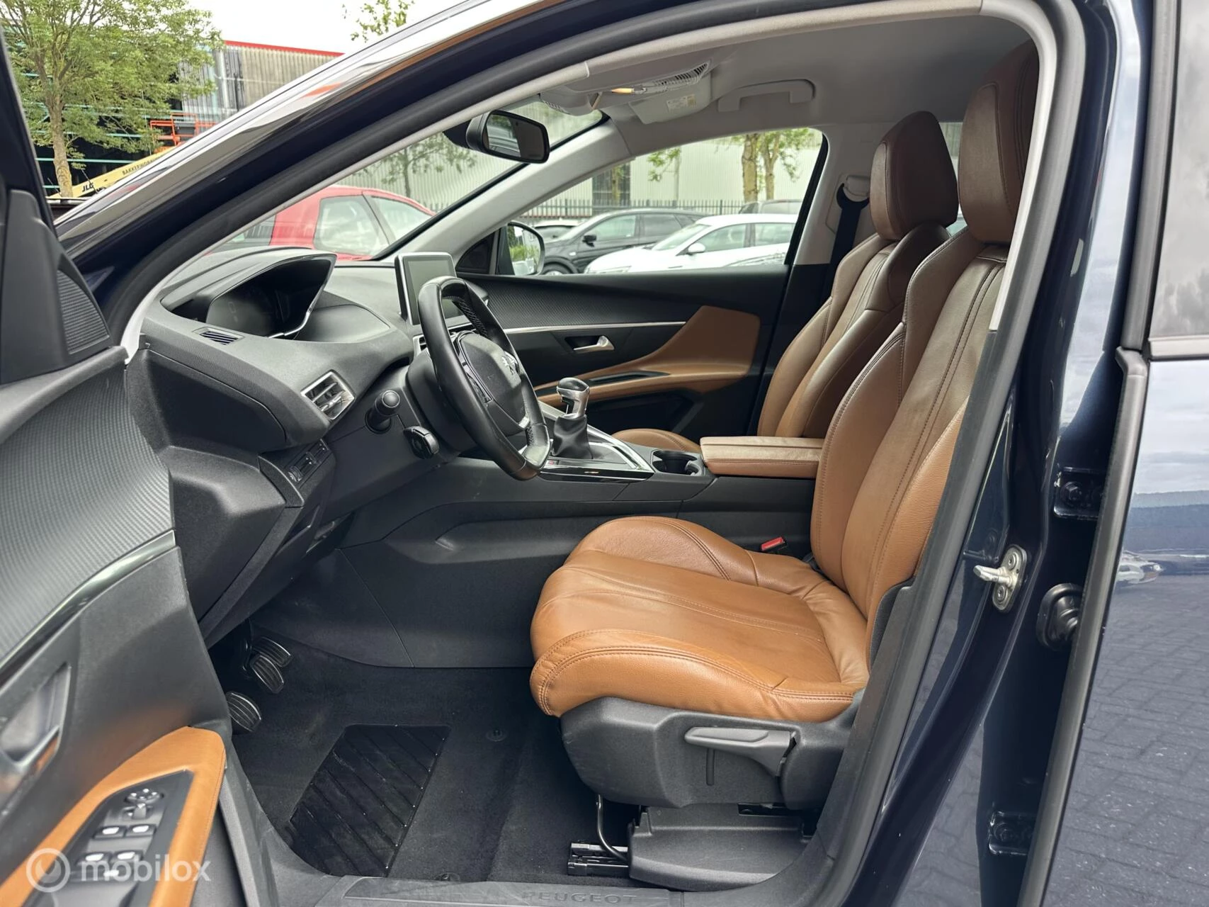Hoofdafbeelding Peugeot 5008