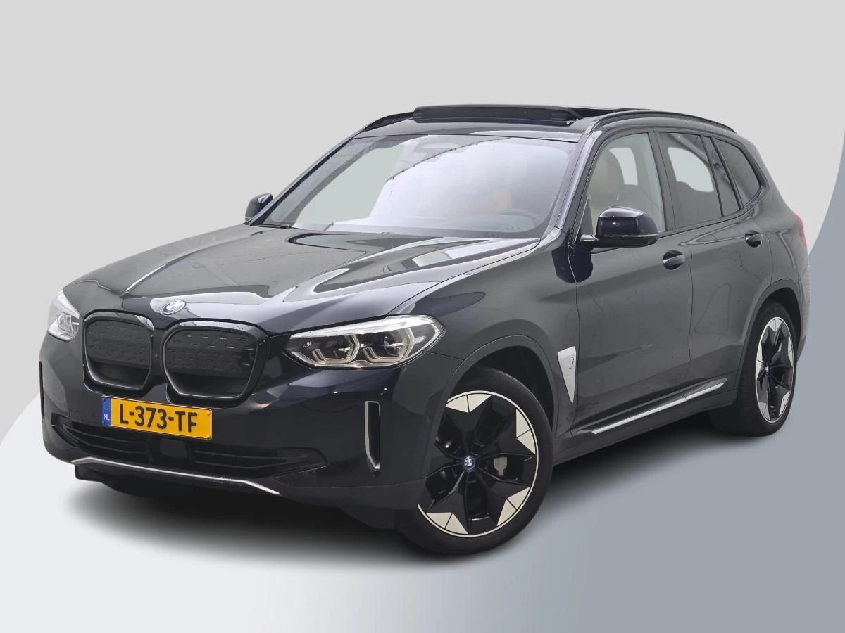 Hoofdafbeelding BMW iX3