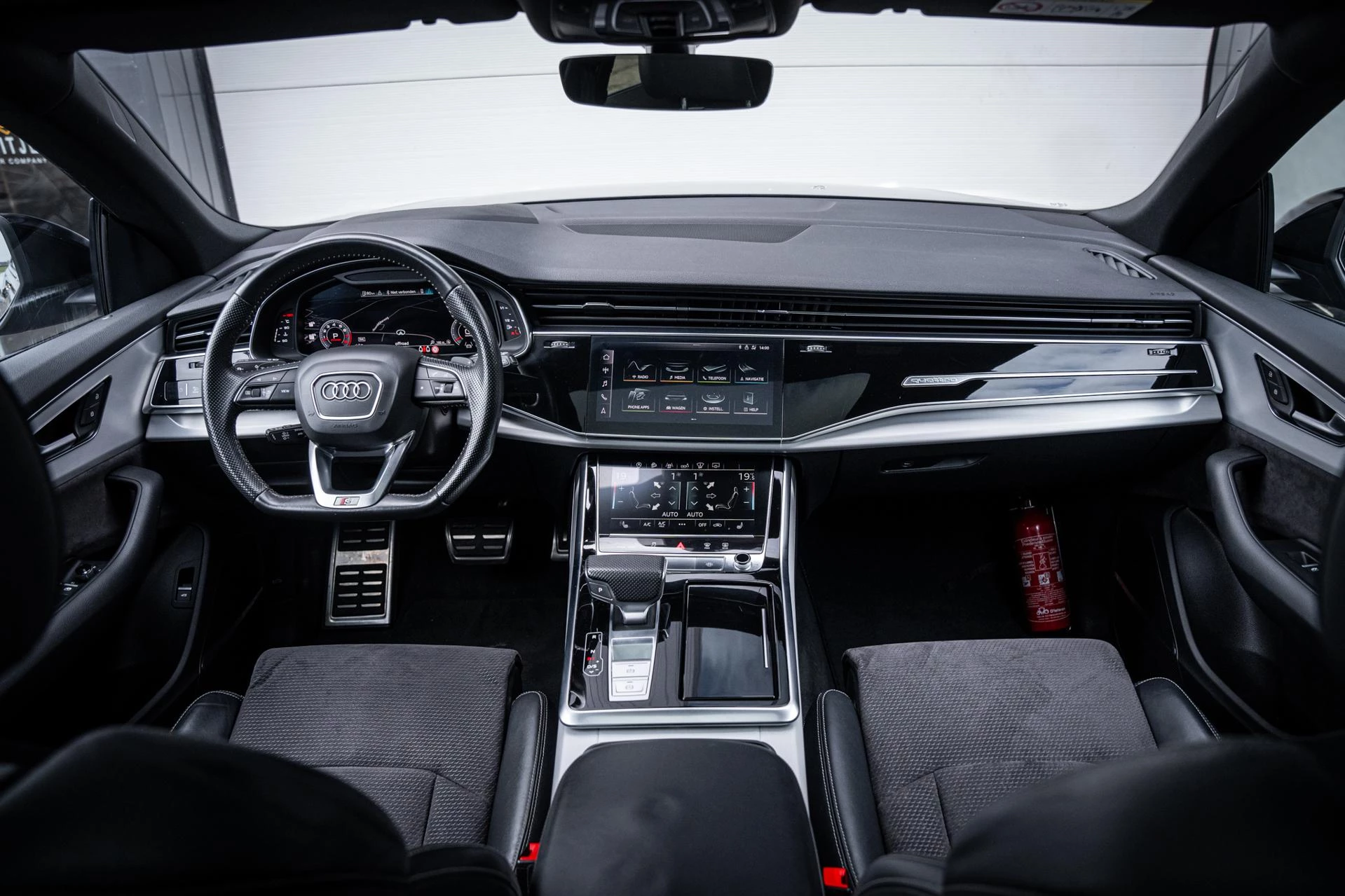 Hoofdafbeelding Audi Q8