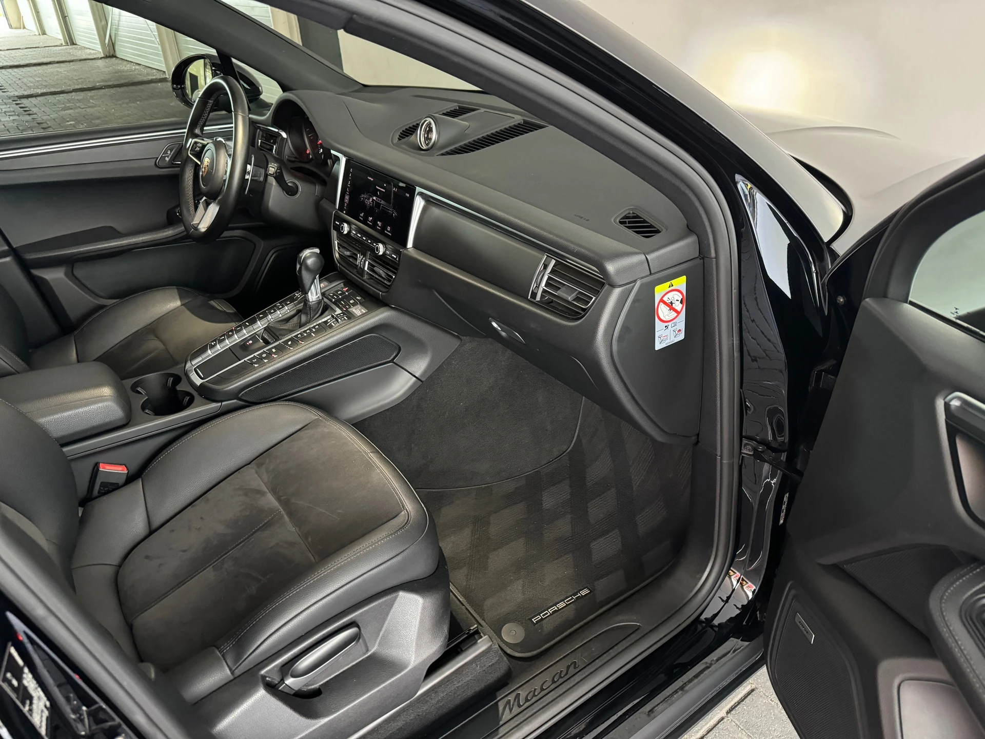 Hoofdafbeelding Porsche Macan