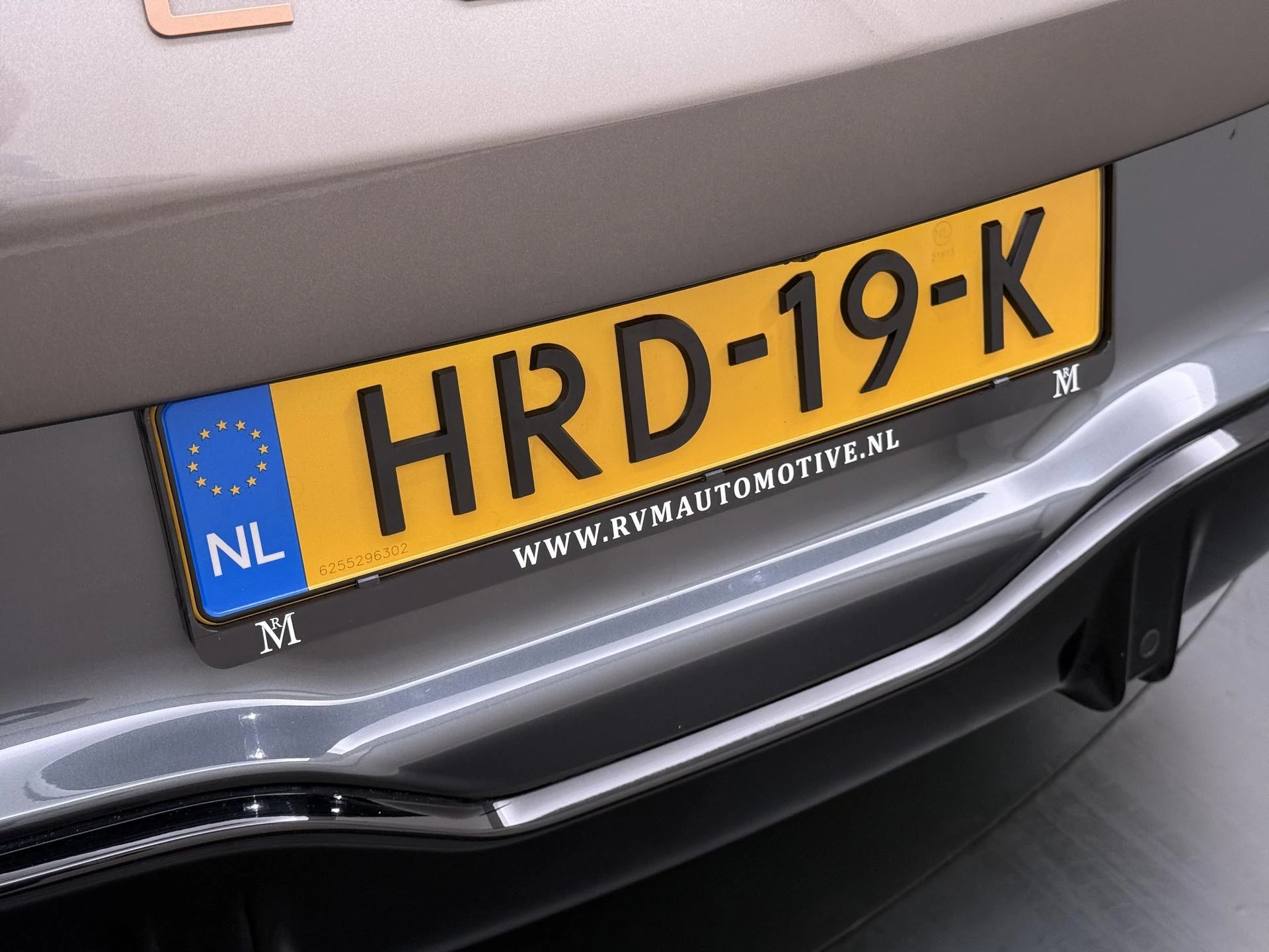 Hoofdafbeelding CUPRA Tavascan