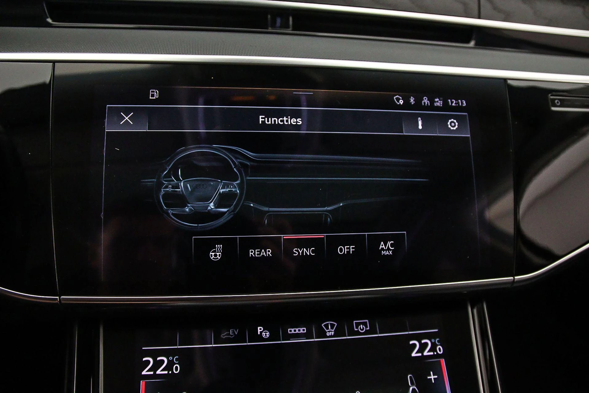 Hoofdafbeelding Audi A8