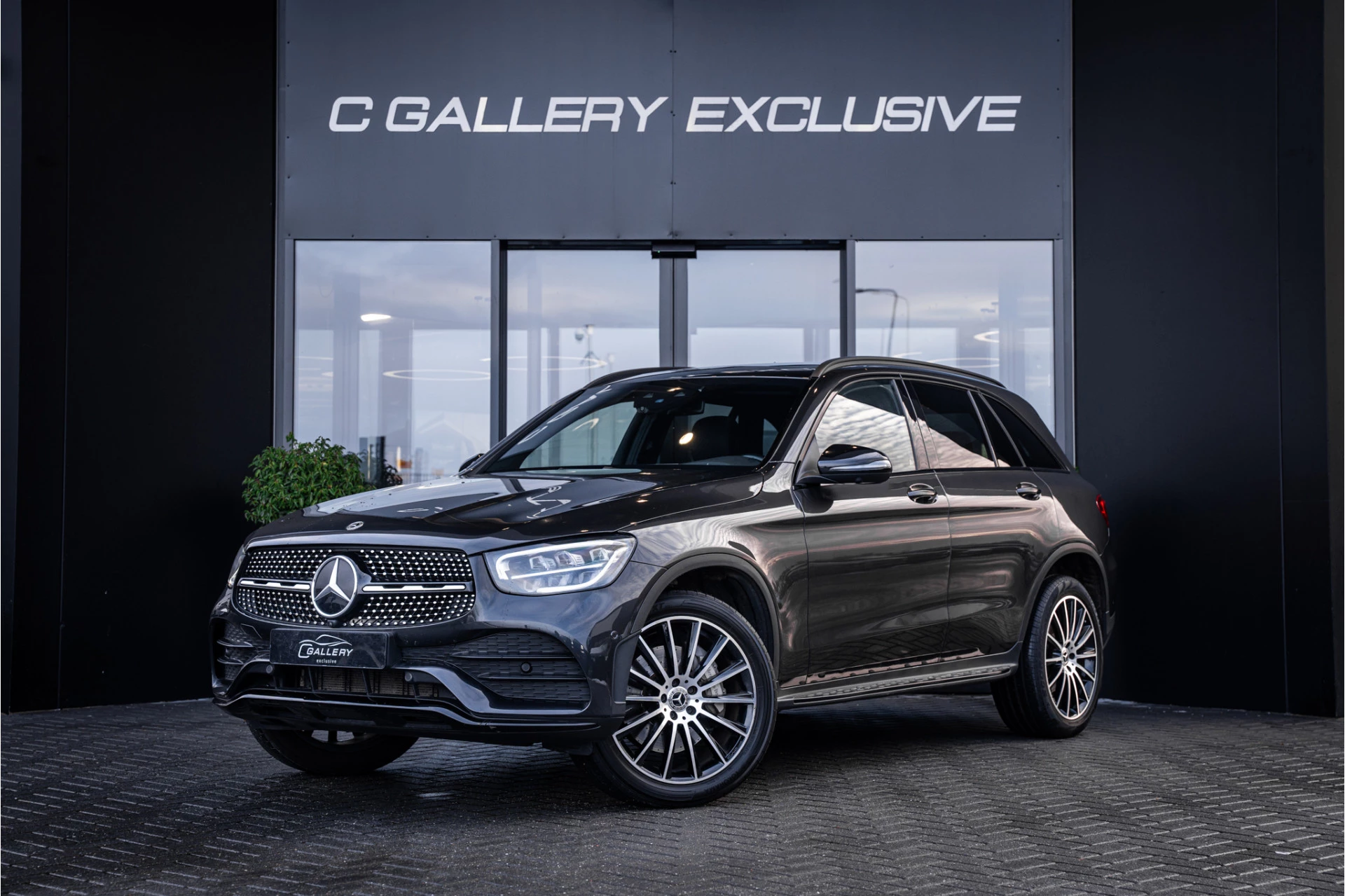 Hoofdafbeelding Mercedes-Benz GLC