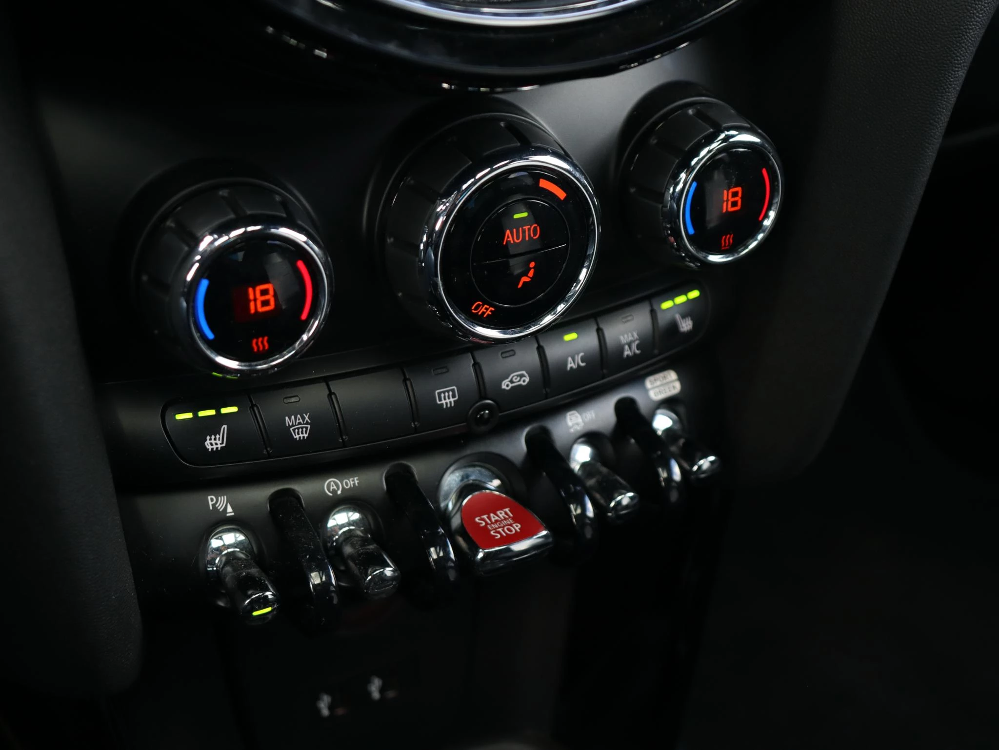 Hoofdafbeelding MINI 5-deurs