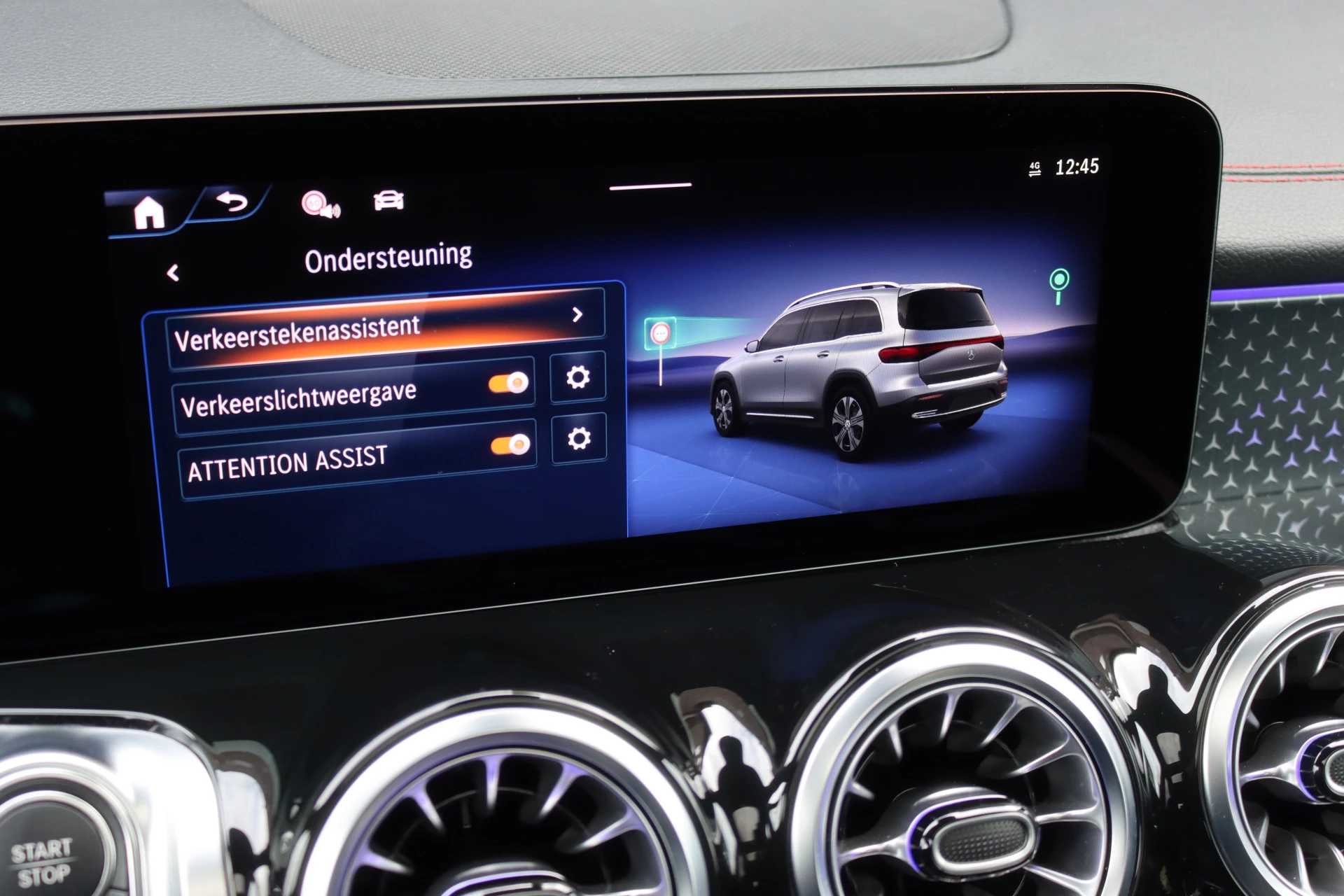 Hoofdafbeelding Mercedes-Benz EQB