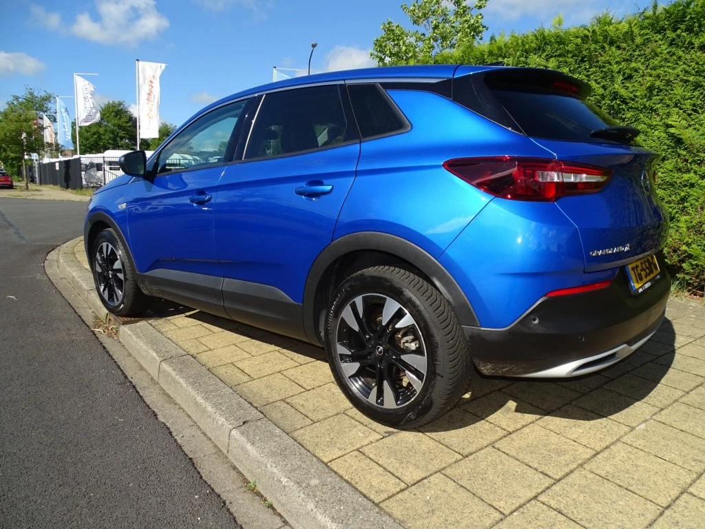 Hoofdafbeelding Opel Grandland X