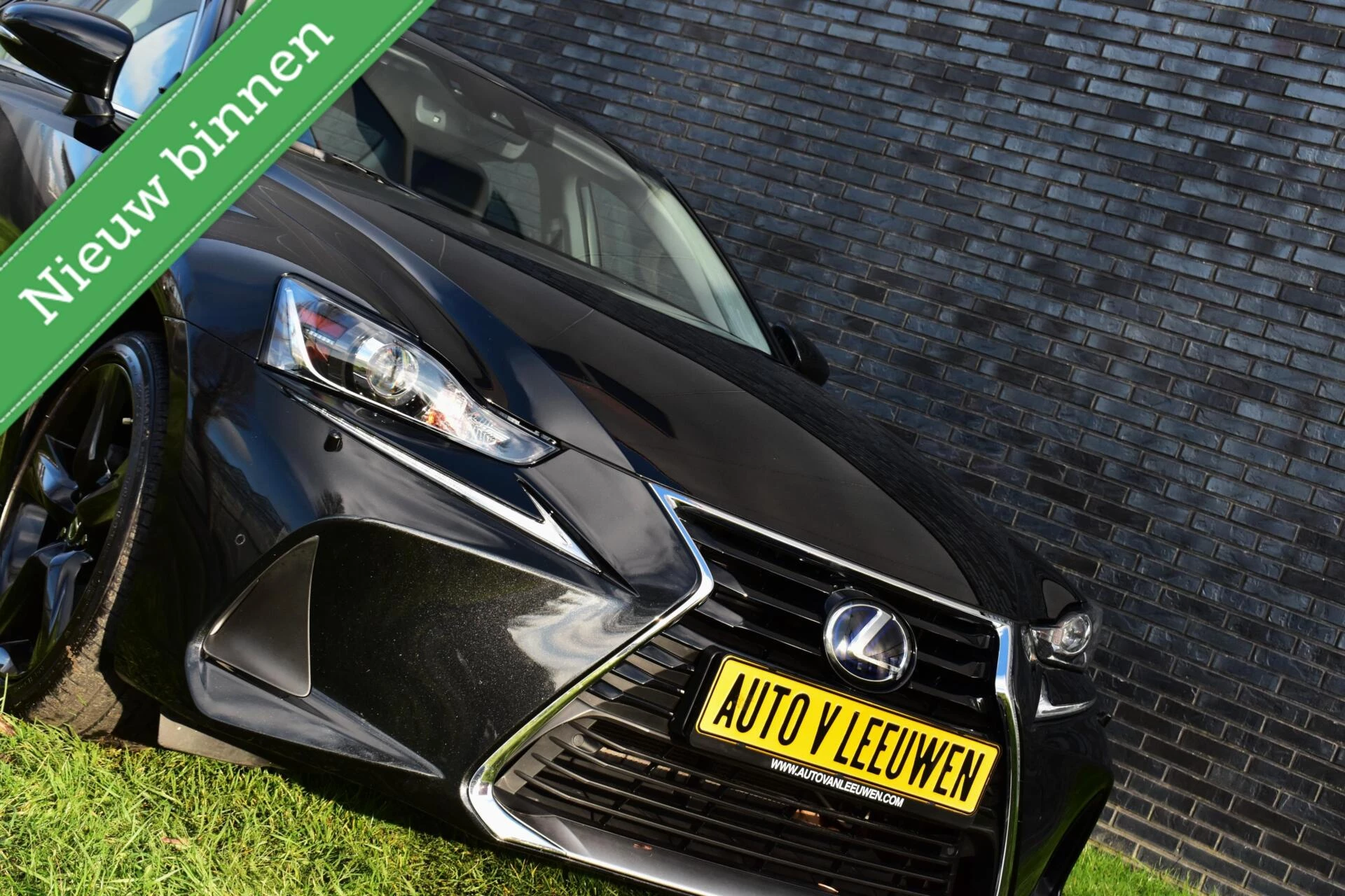 Hoofdafbeelding Lexus IS