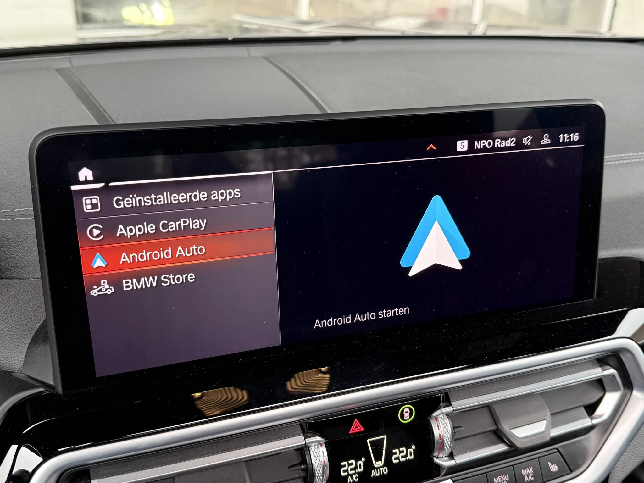 Hoofdafbeelding BMW iX3