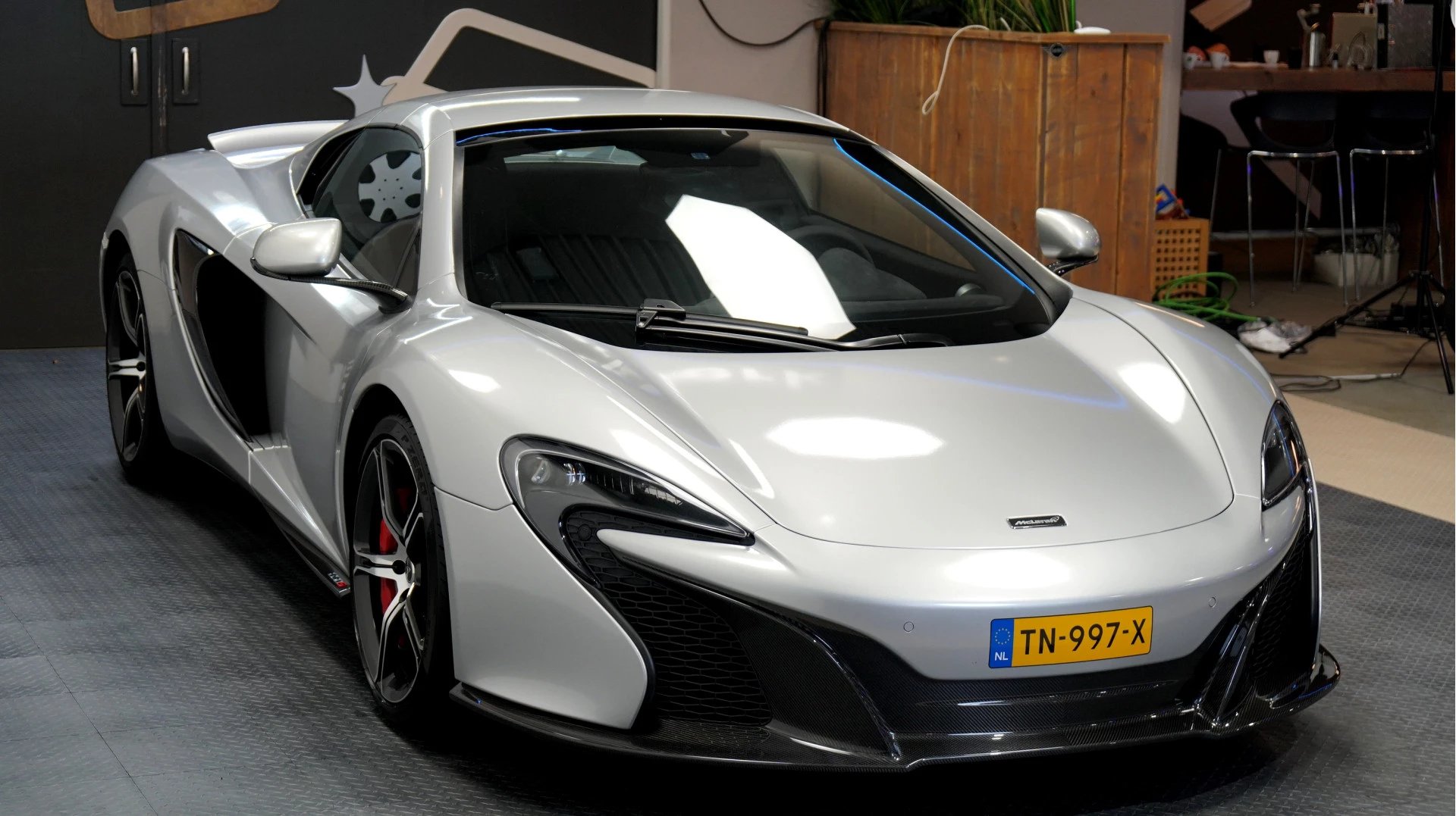 Hoofdafbeelding McLaren 650S