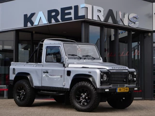 Hoofdafbeelding Land Rover Defender Land Rover Defender 2.4 TD Soft Top 90 | voor de liefhebber | unieke uitvoering..