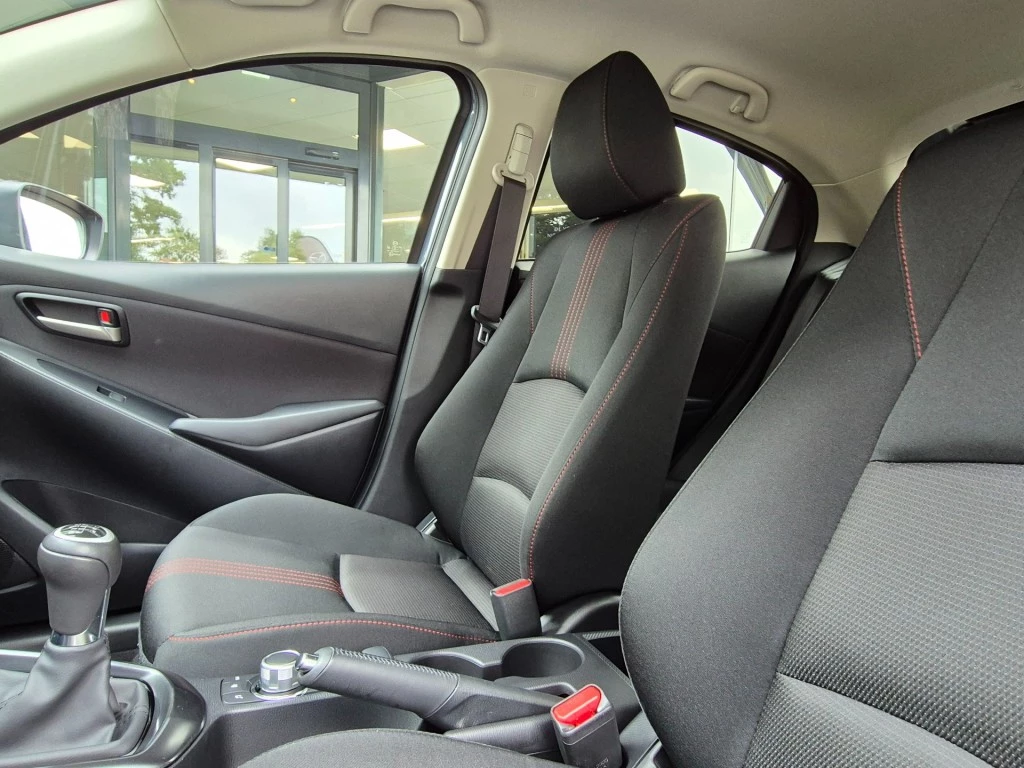 Hoofdafbeelding Mazda 2