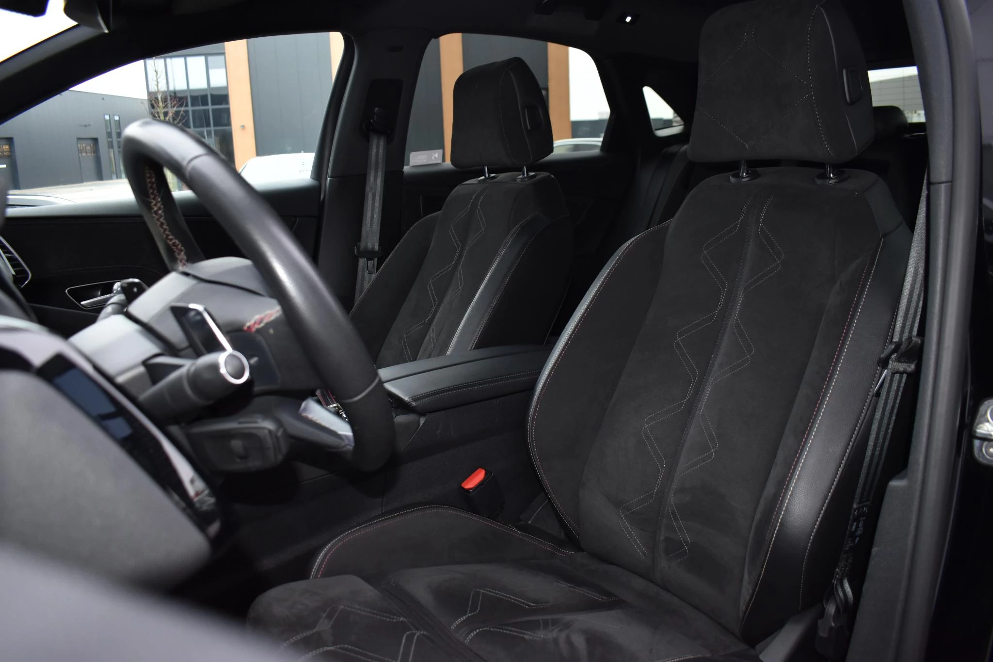 Hoofdafbeelding DS DS 7