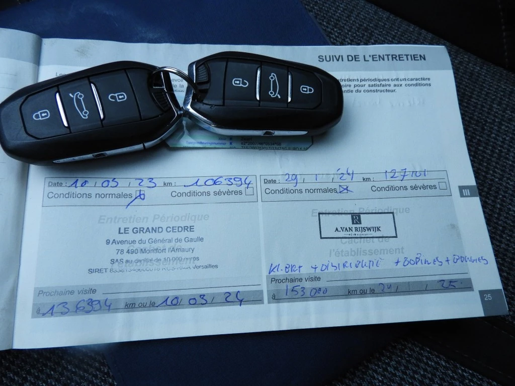 Hoofdafbeelding Peugeot 5008