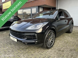 Hoofdafbeelding Porsche Cayenne Porsche Cayenne 3.0 E-Hybrid CHONO*LED*NAV*PANO-DAK*LUCHTVERING*