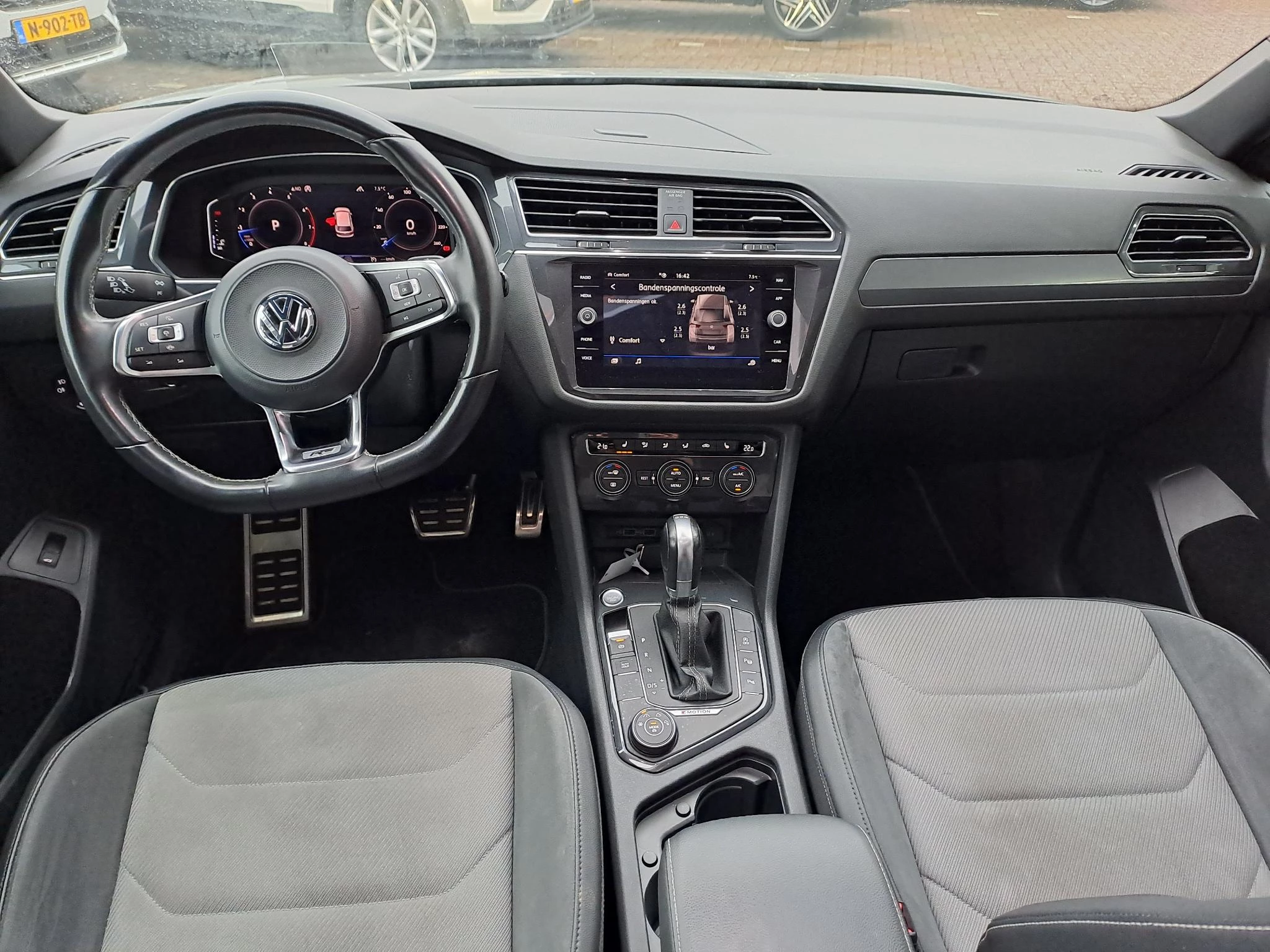 Hoofdafbeelding Volkswagen Tiguan Allspace