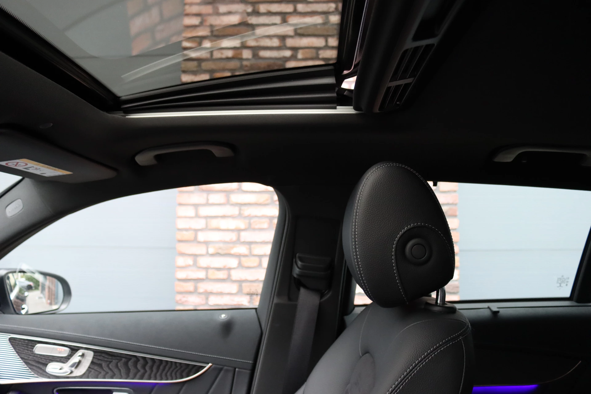 Hoofdafbeelding Mercedes-Benz EQC
